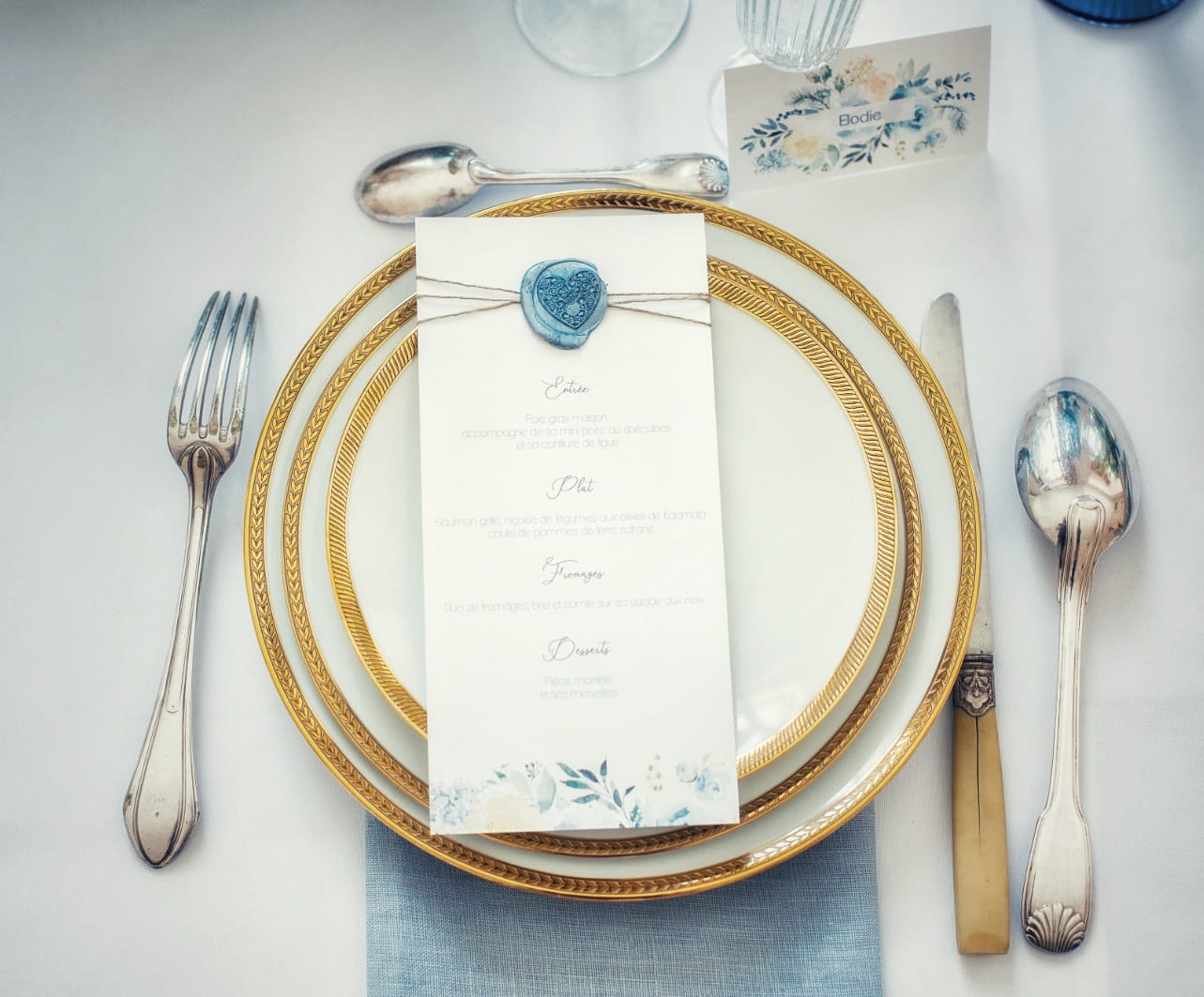 Mariage blue romantique papeterie  table menu
